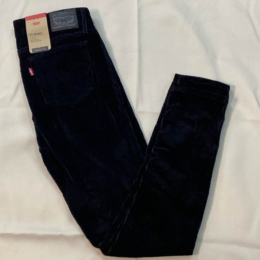 NWT Levi’s 711 29X30 black‎ corduroy cords stretch skinny mid rise unisex